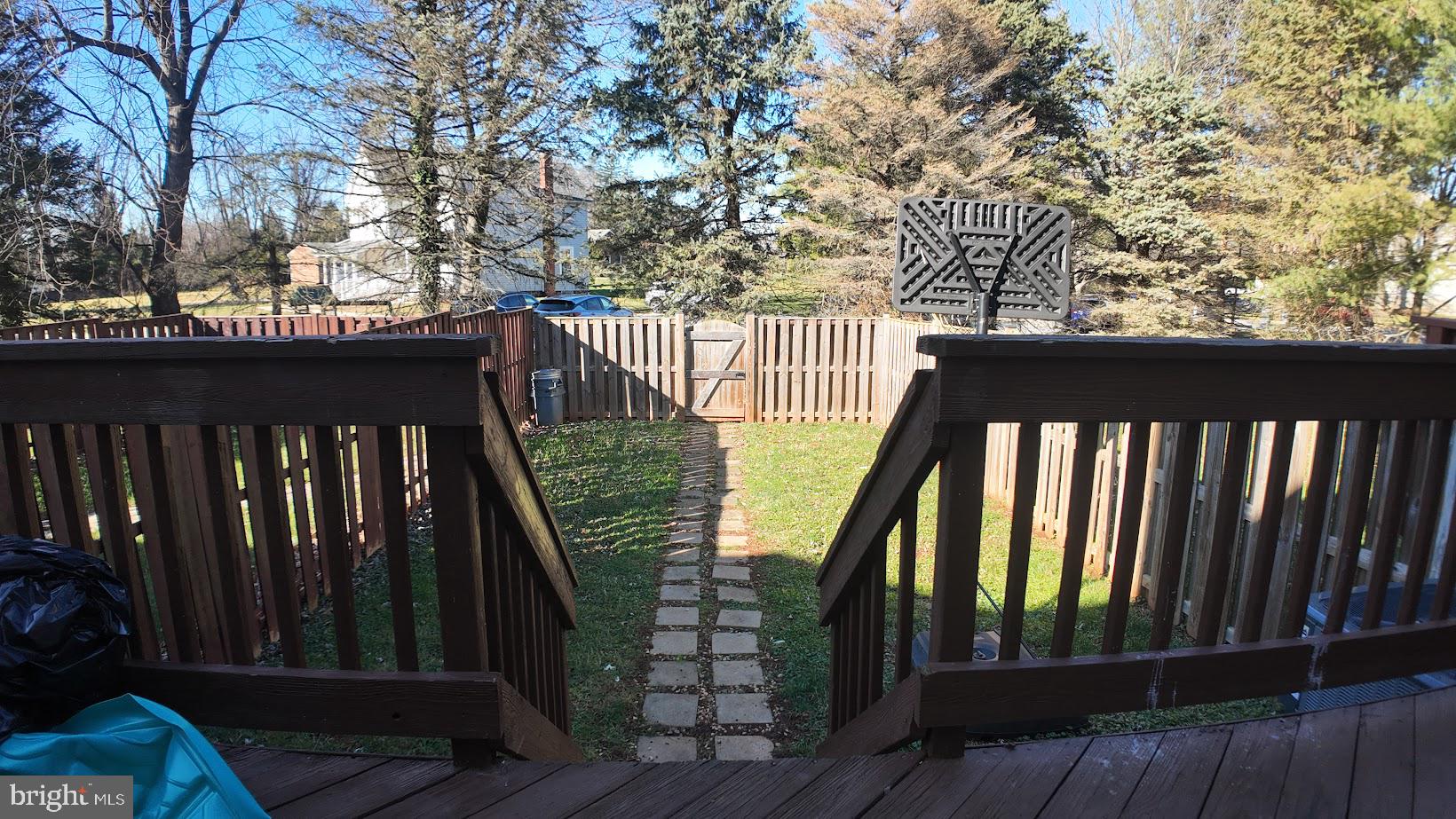 PAHL'S CROSSING - Residential