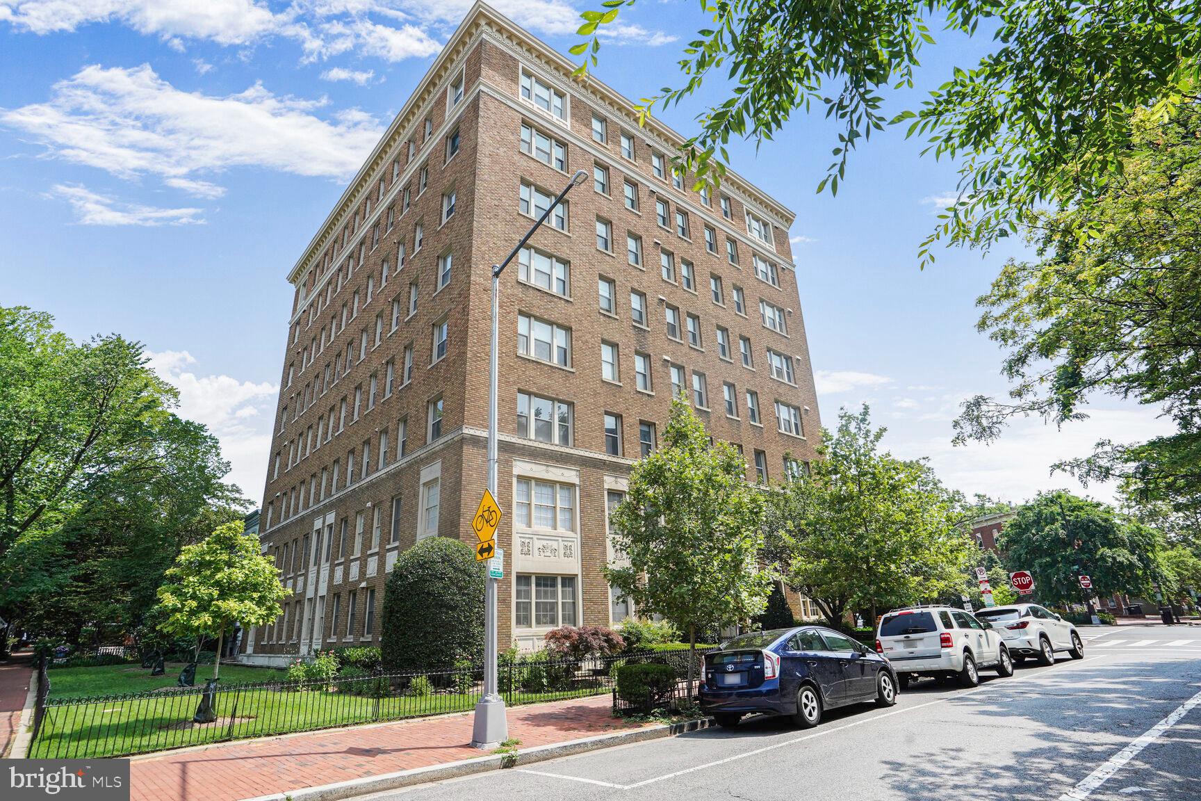 1621 T STREET NW 304