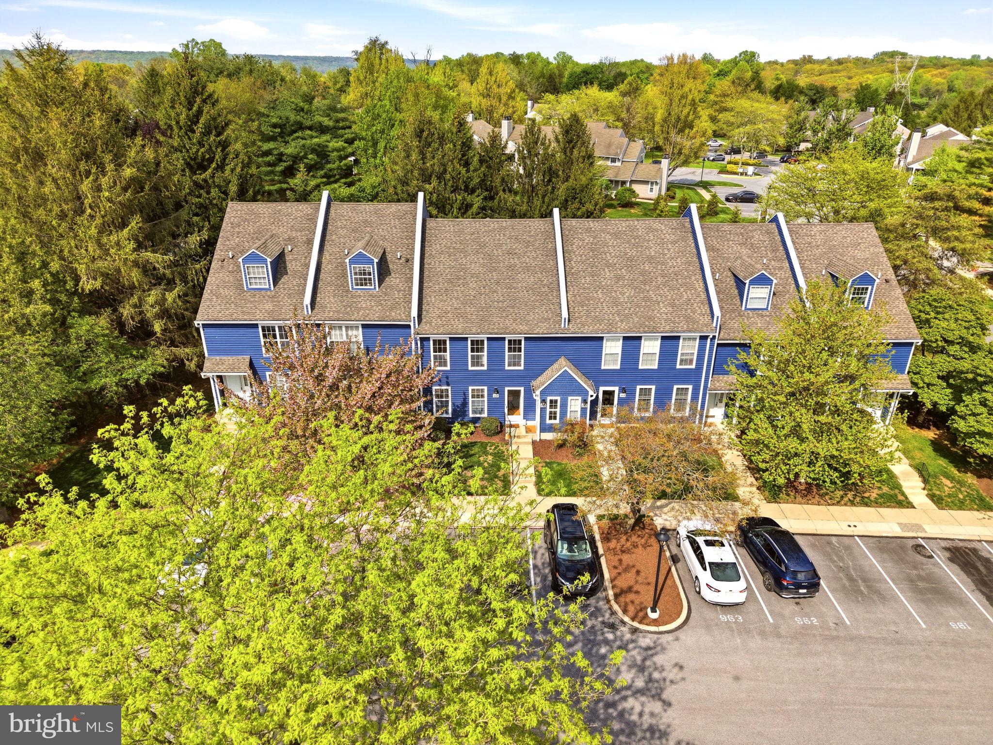 EXTON STATION - Residential