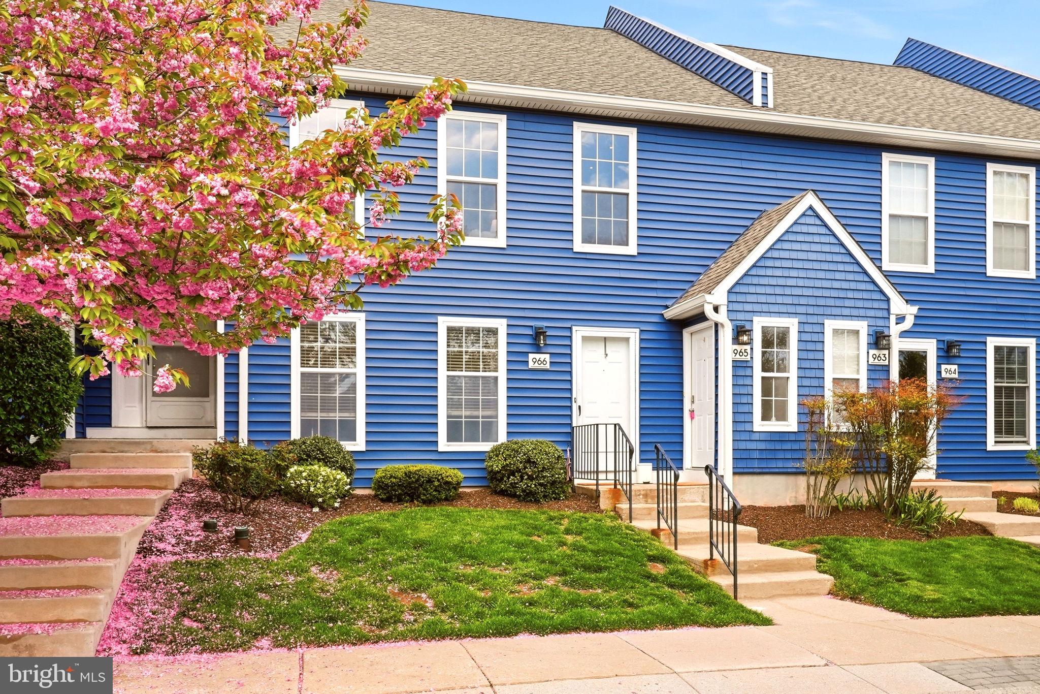 EXTON STATION - Residential