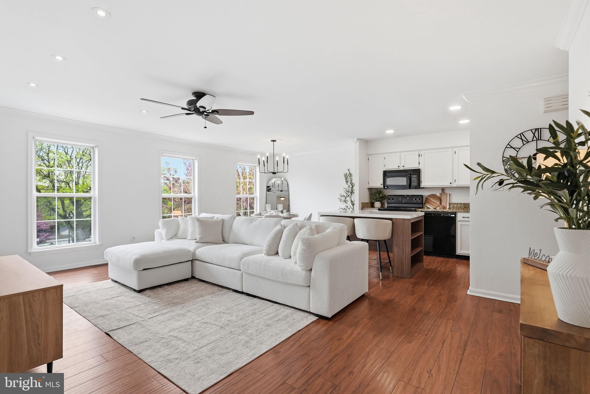 EXTON STATION - Residential