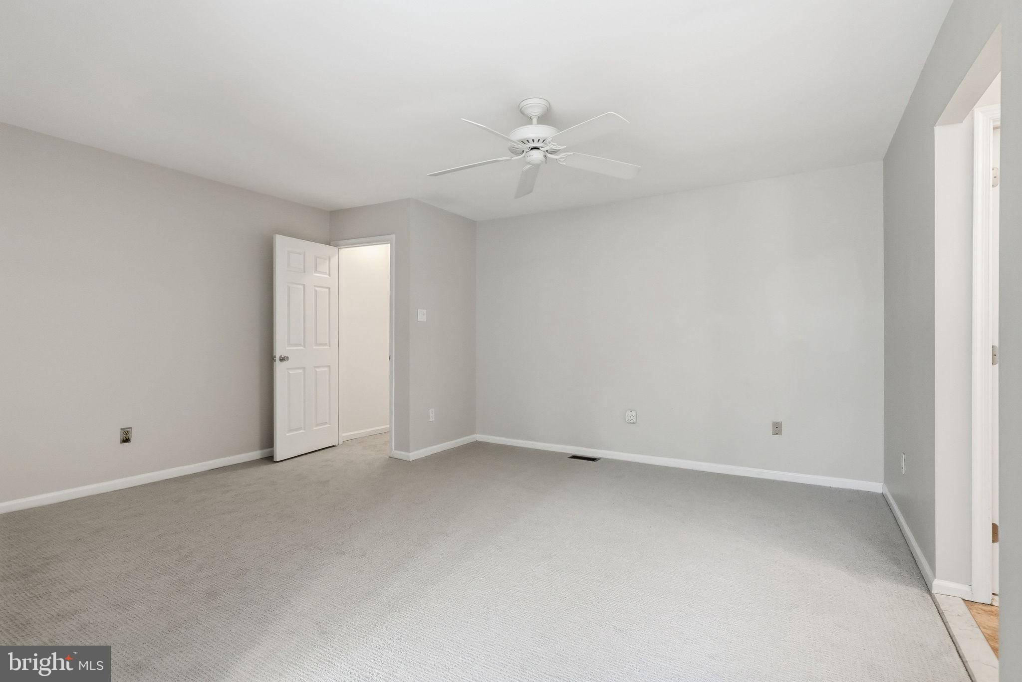 EXTON STATION - Residential