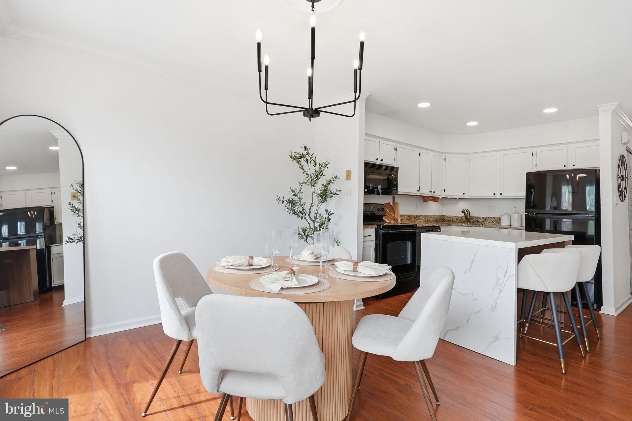 EXTON STATION - Residential