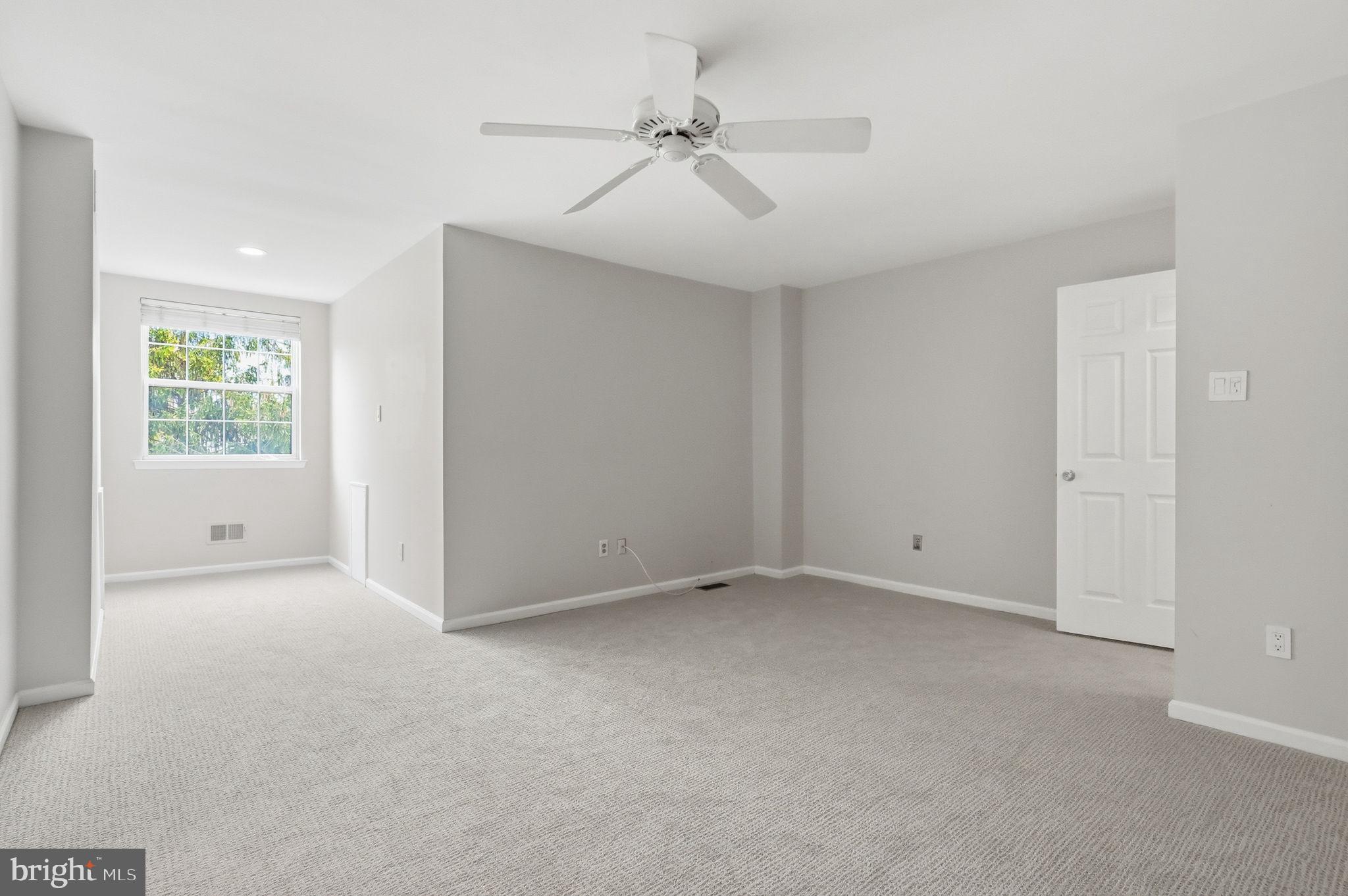 EXTON STATION - Residential