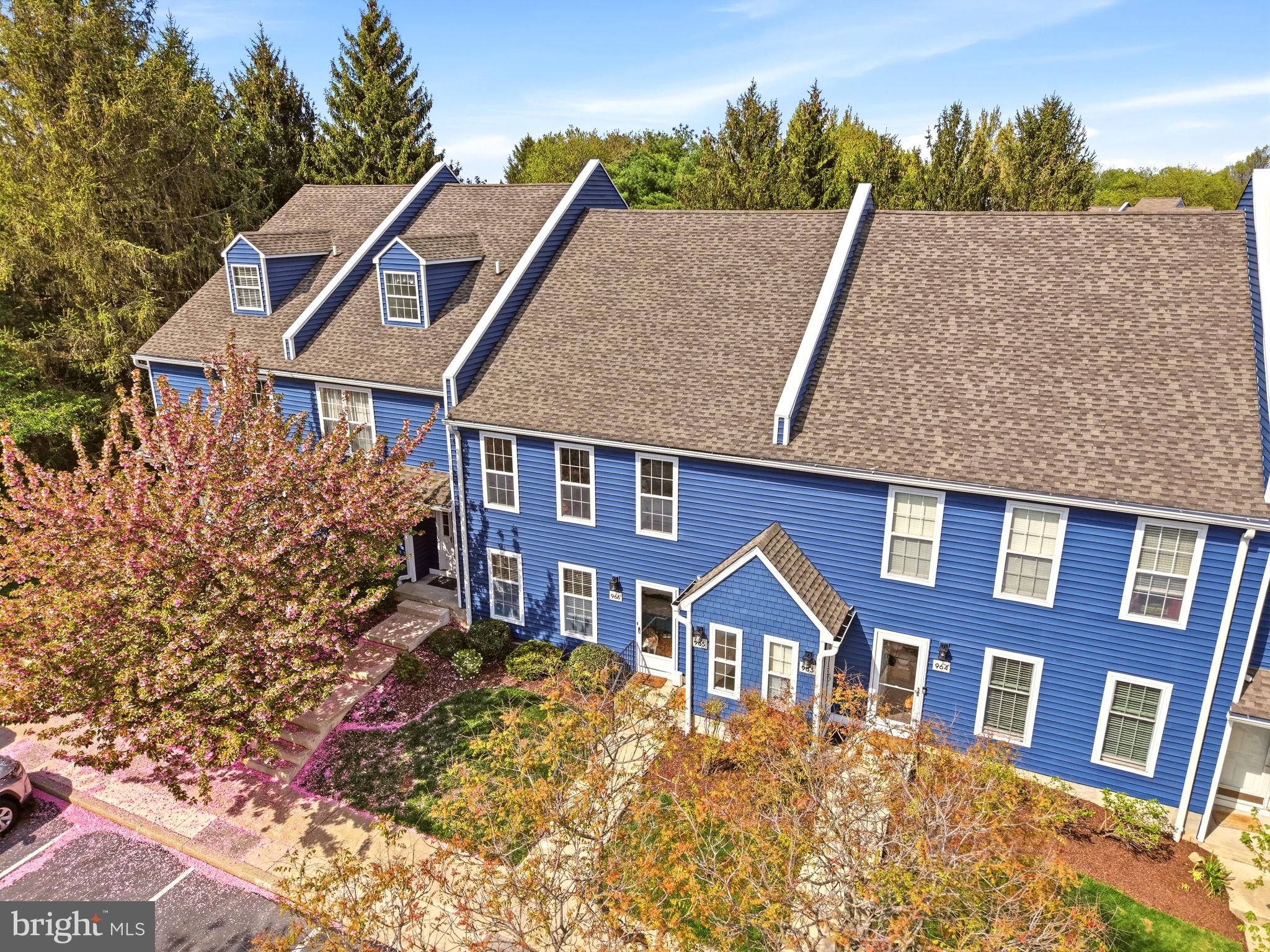 EXTON STATION - Residential