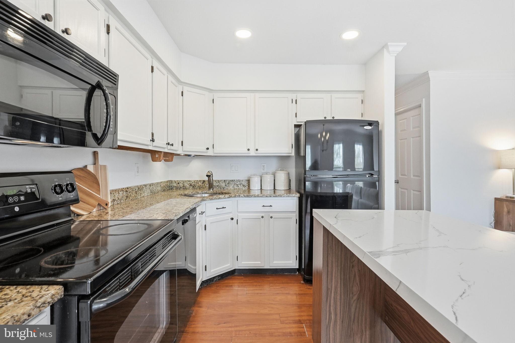 EXTON STATION - Residential