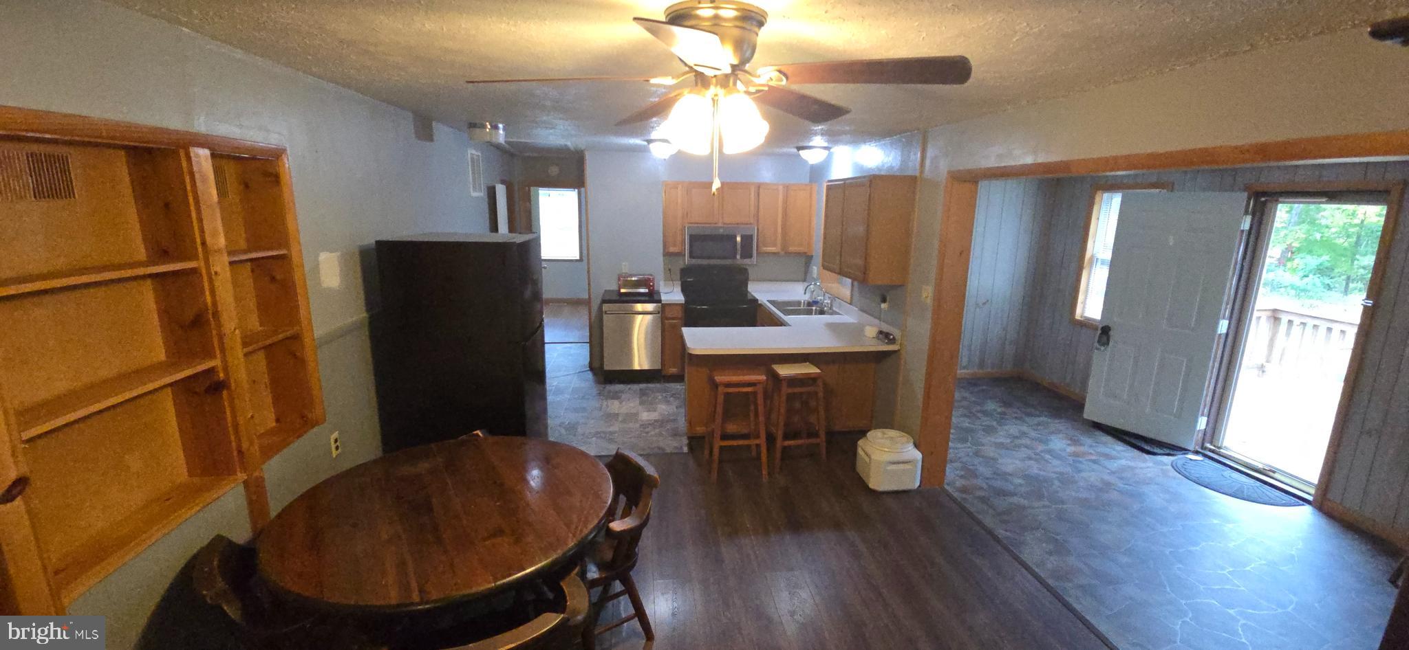 HIGHVIEW - Residential