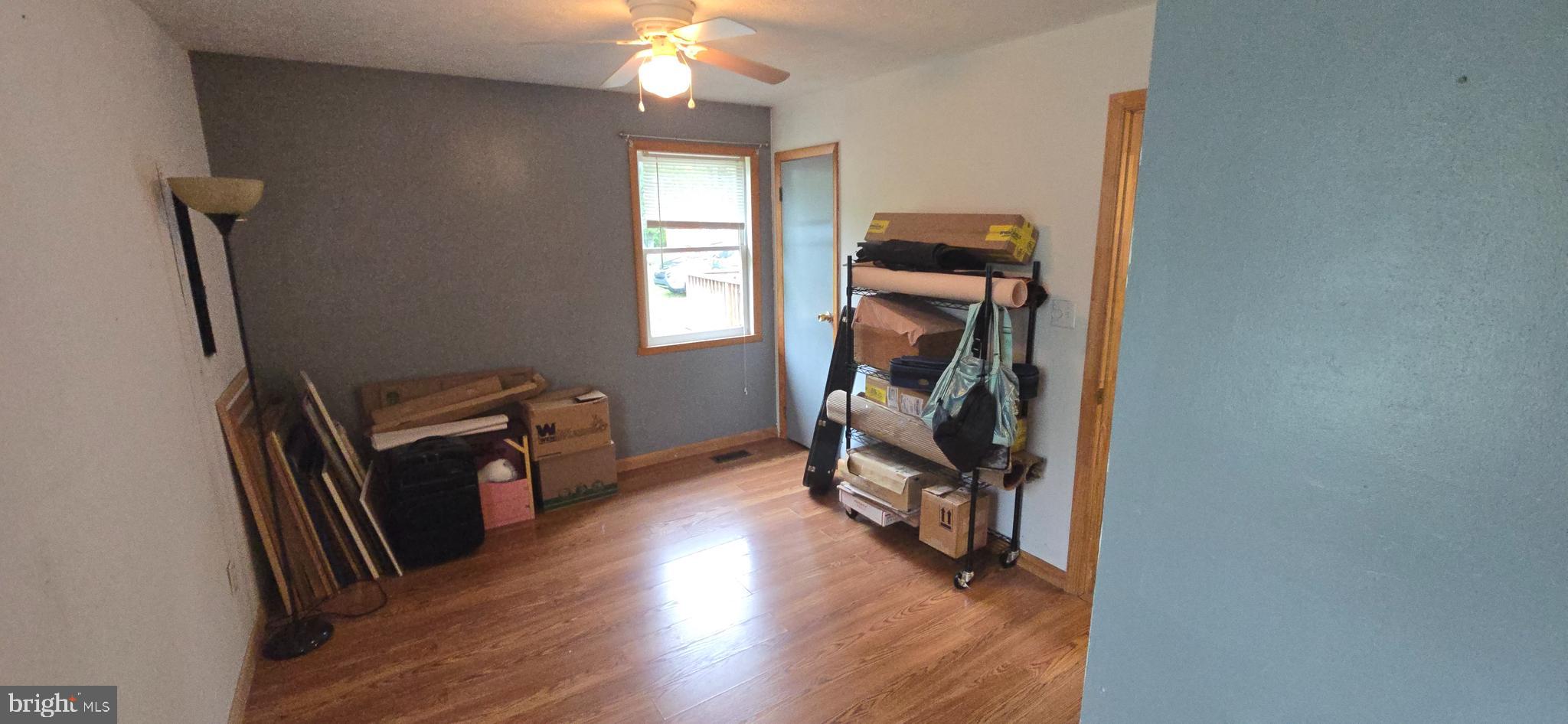 HIGHVIEW - Residential