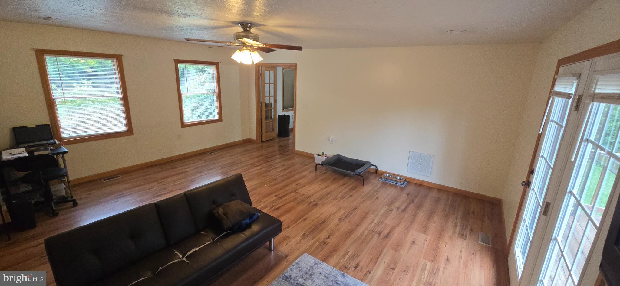 HIGHVIEW - Residential