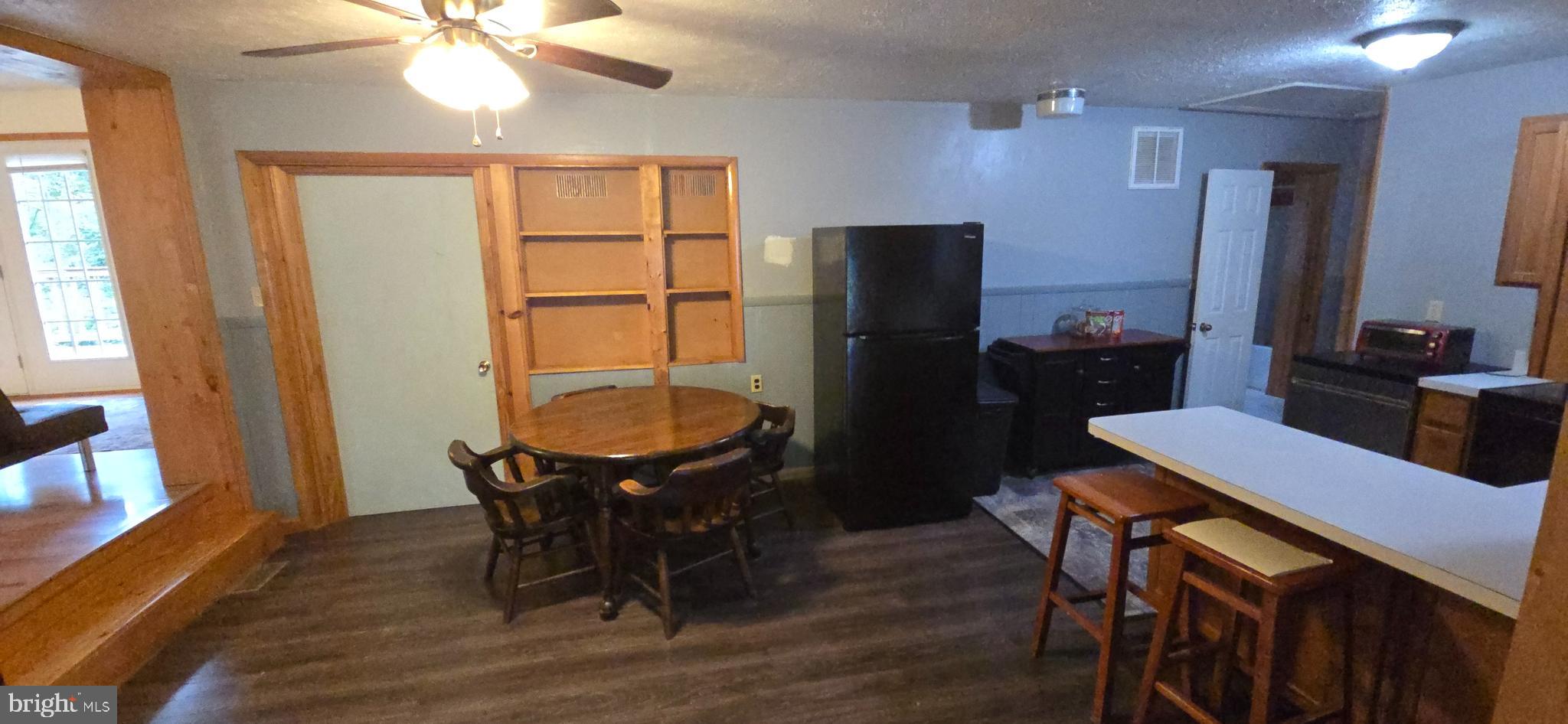 HIGHVIEW - Residential