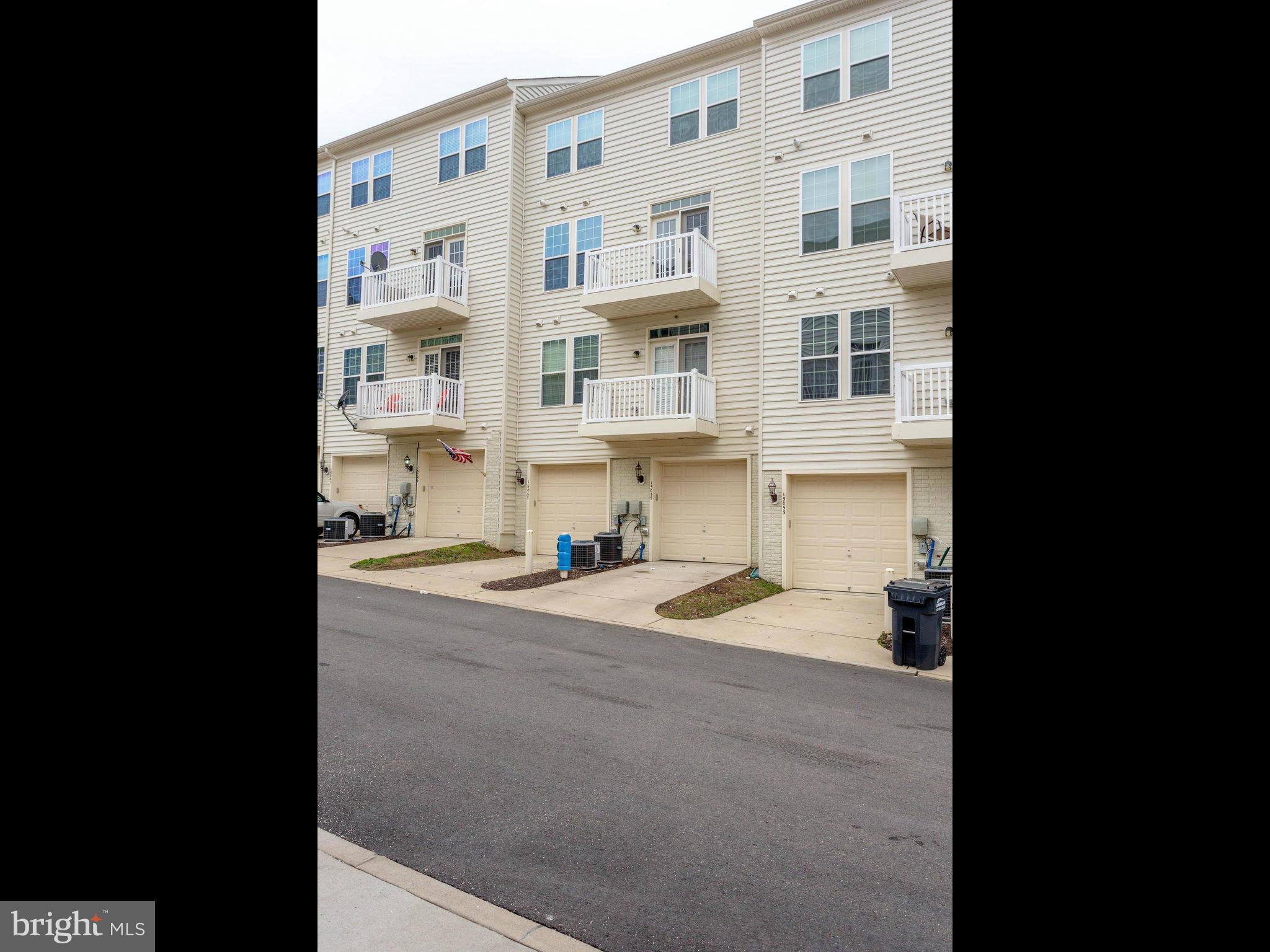 POTOMAC CLUB - Residential Lease