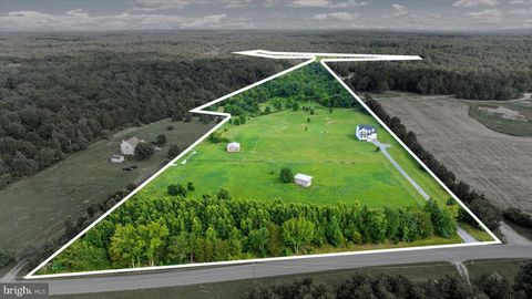 13258 STONEWALL JACKSON ROAD WOODFORD VA 22580