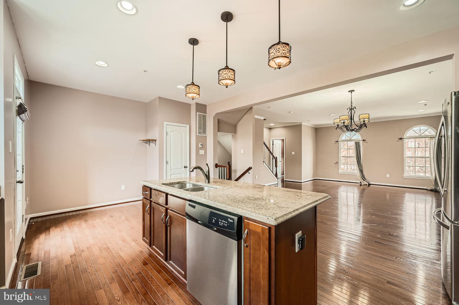 EMERSON - Residential