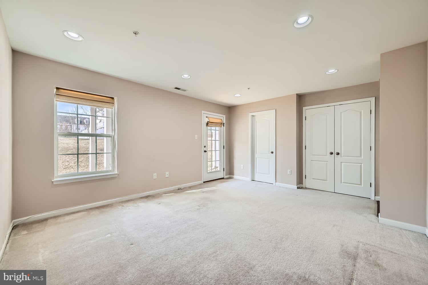 EMERSON - Residential