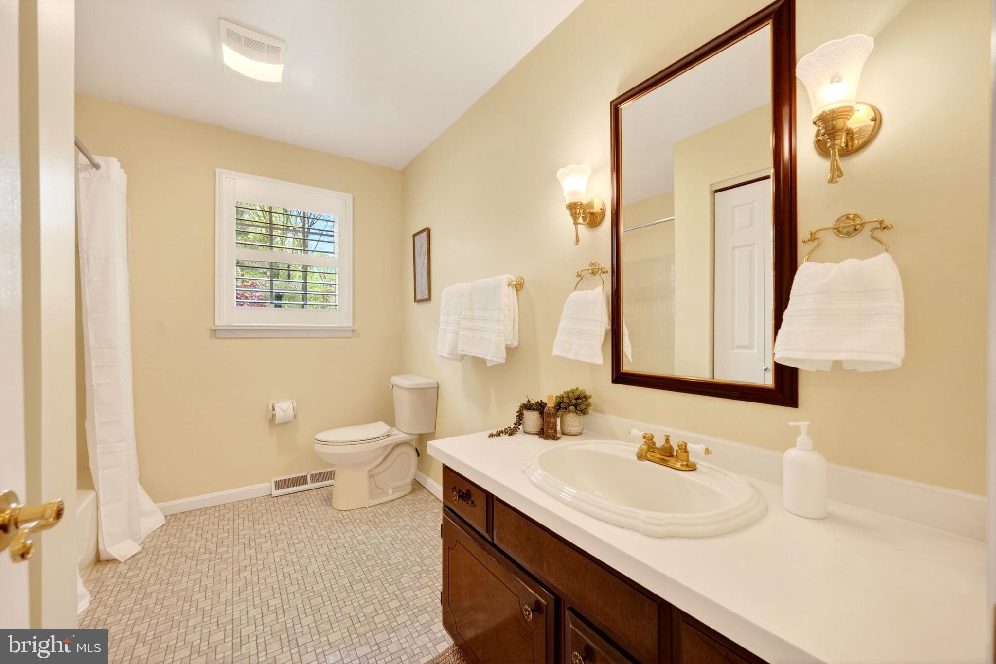 GREEN GLADE WOODS - Residential