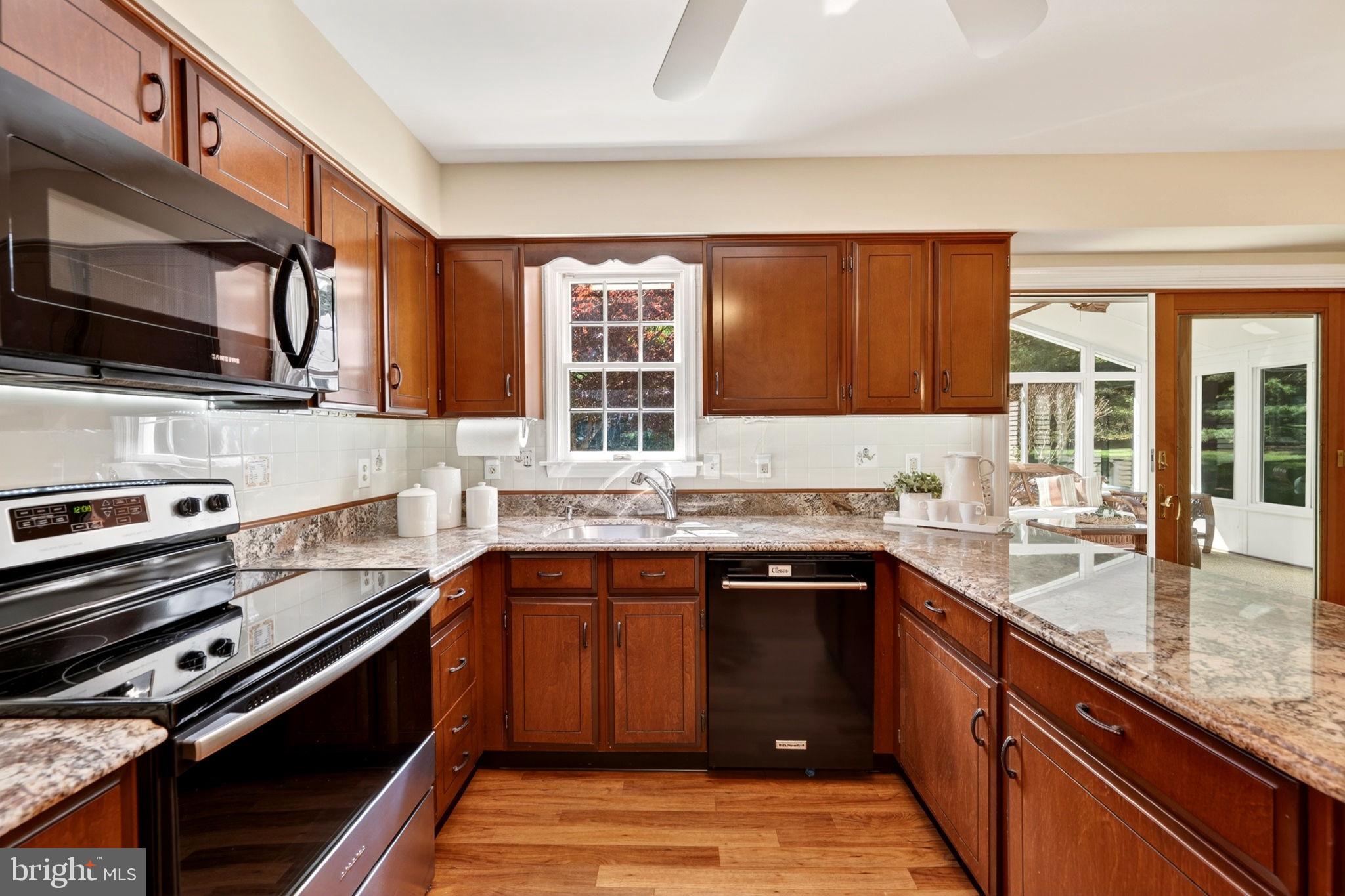 GREEN GLADE WOODS - Residential