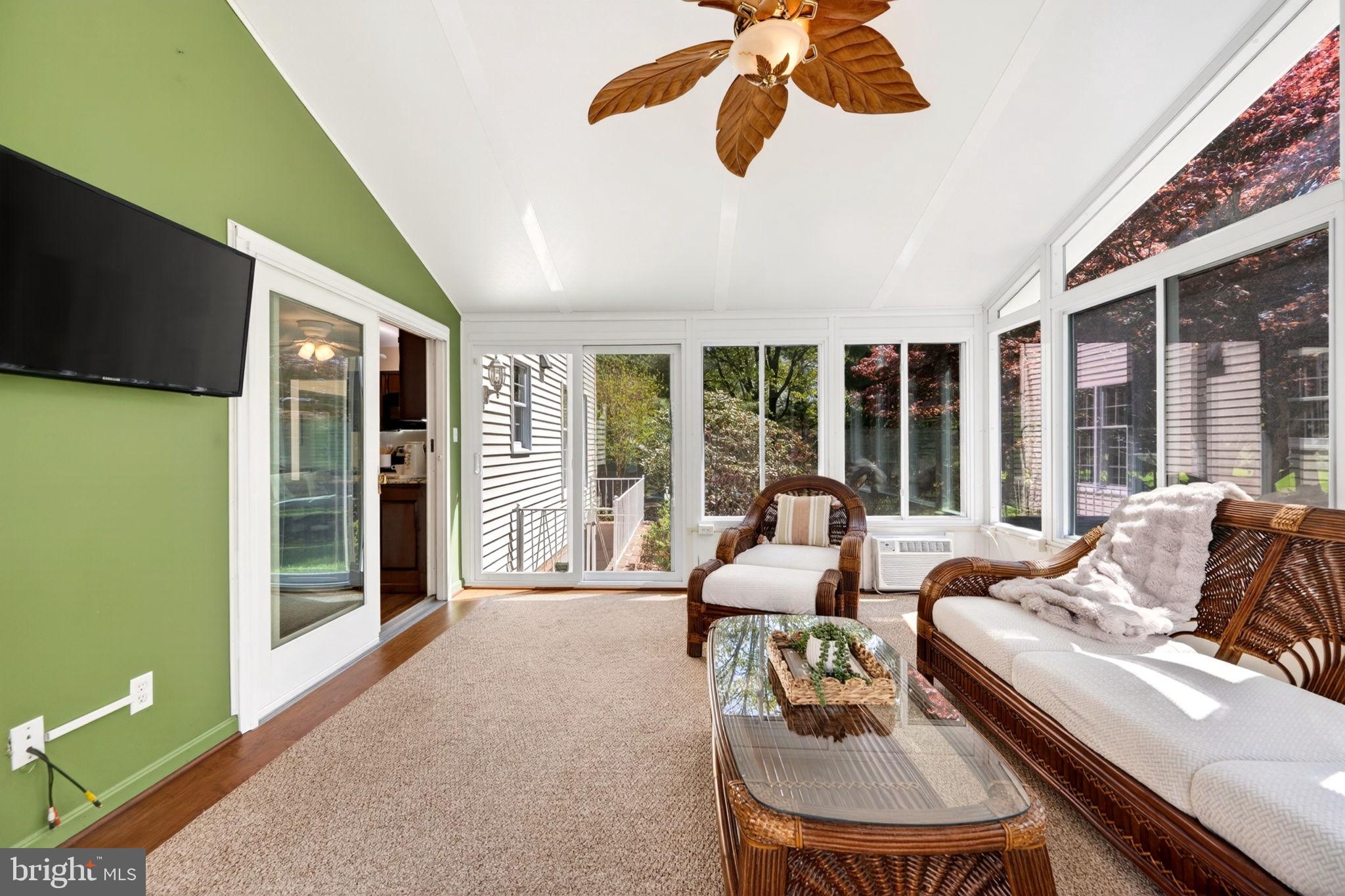 GREEN GLADE WOODS - Residential