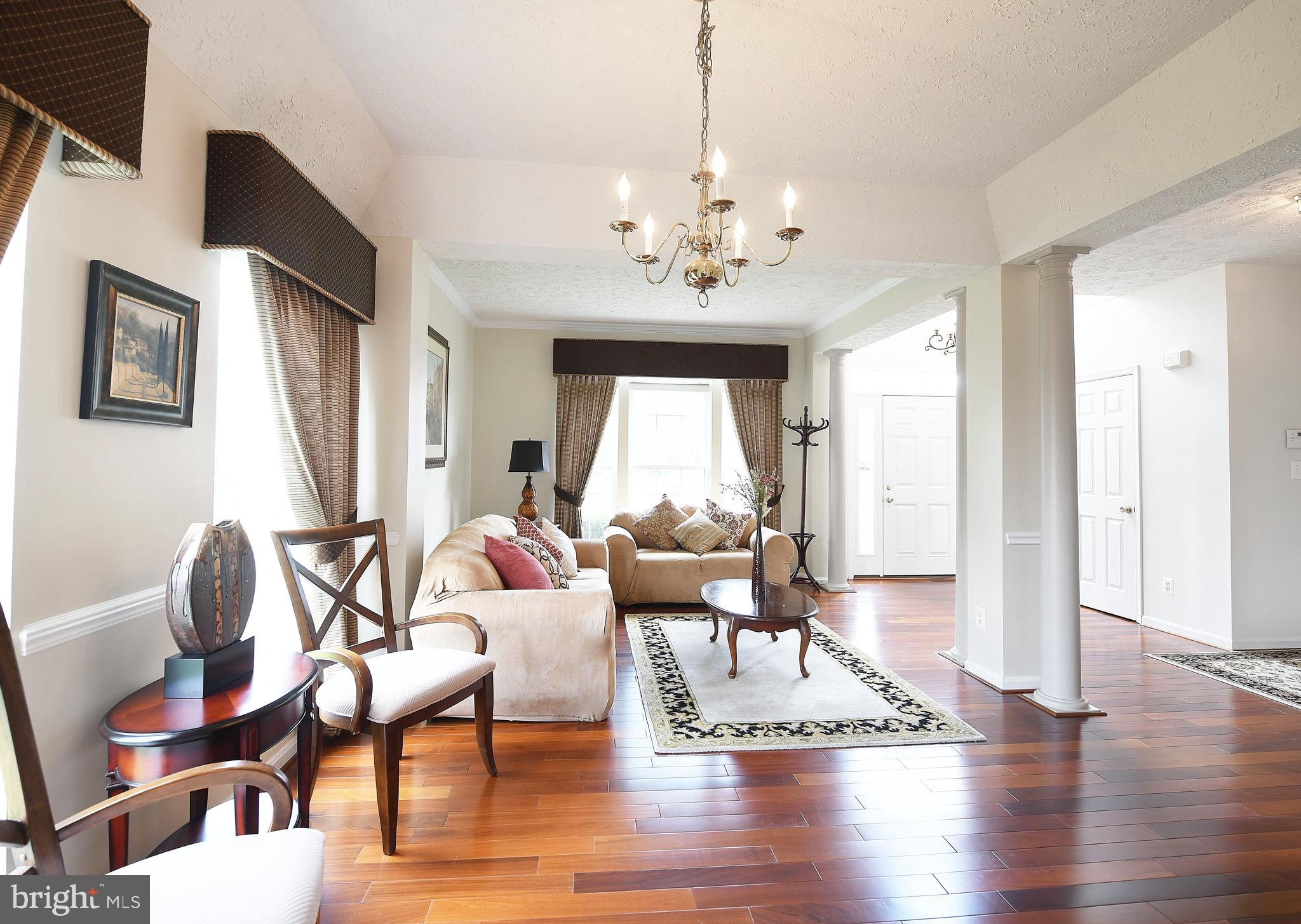 FOREST LAKES - Residential Lease