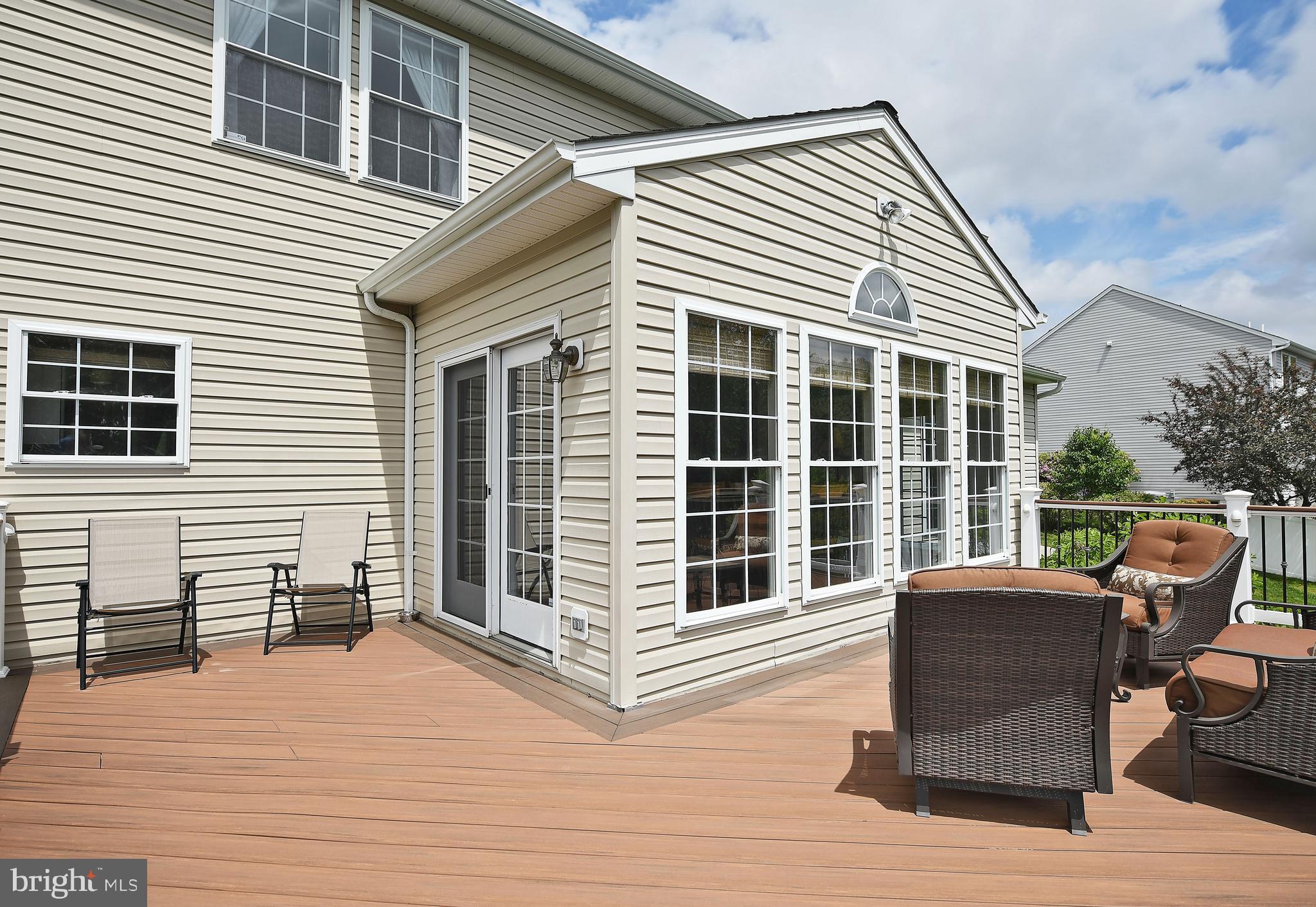 FOREST LAKES - Residential Lease