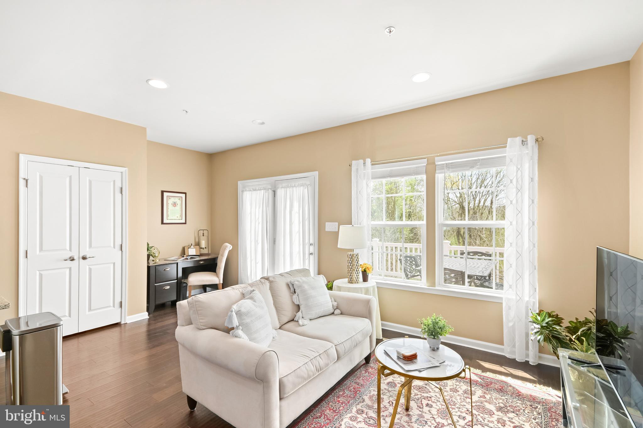 LANDSDALE - Residential