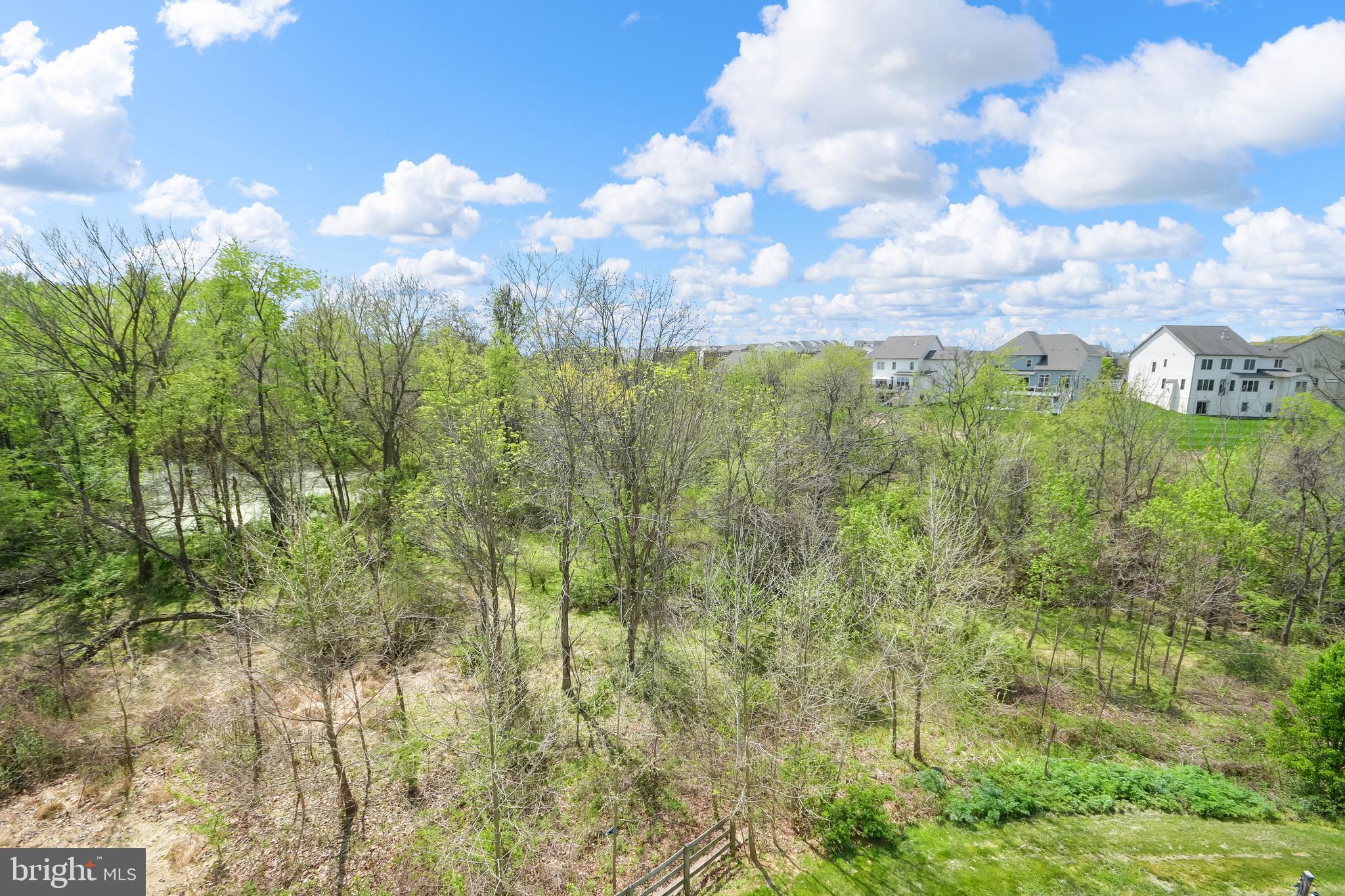 LANDSDALE - Residential