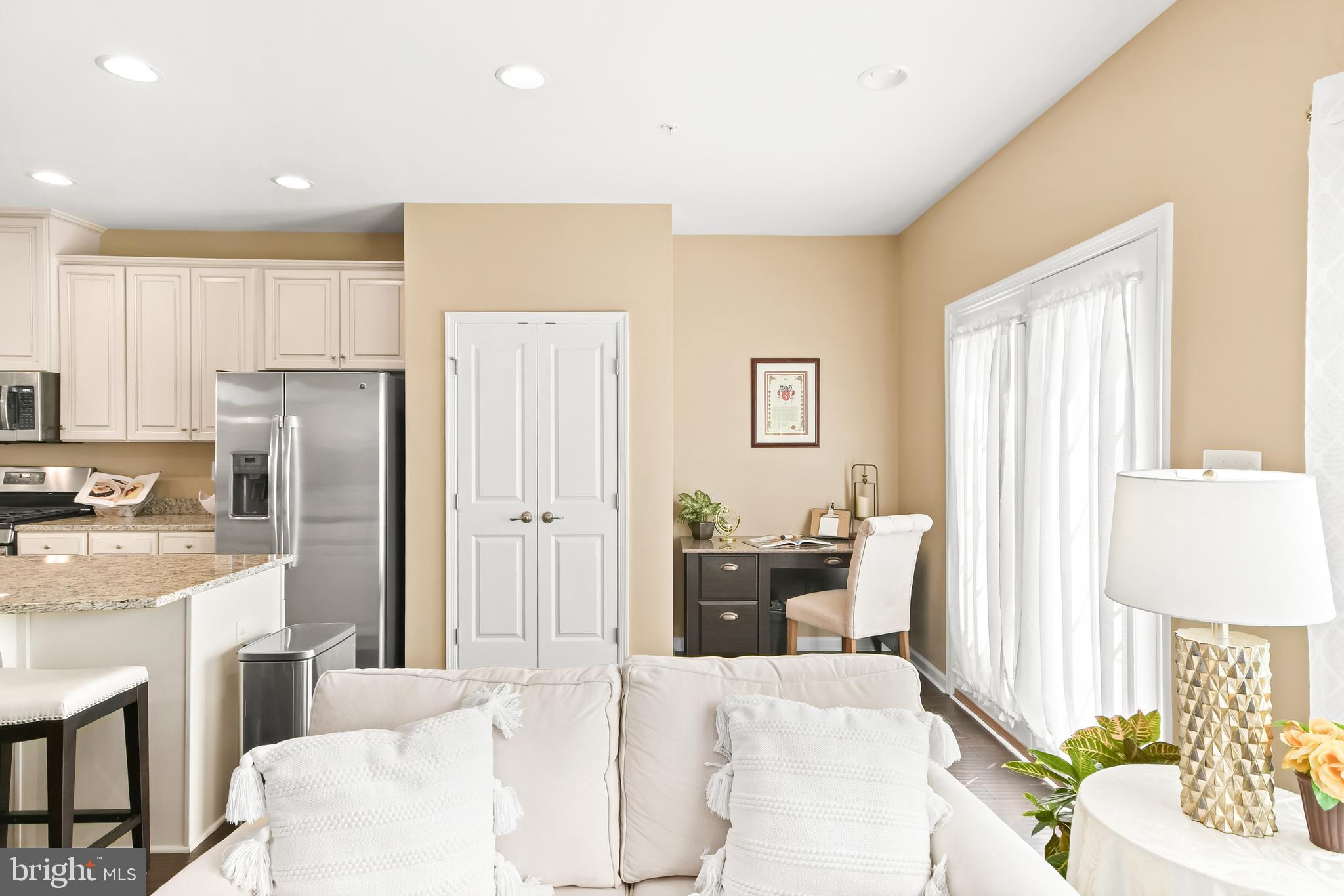 LANDSDALE - Residential