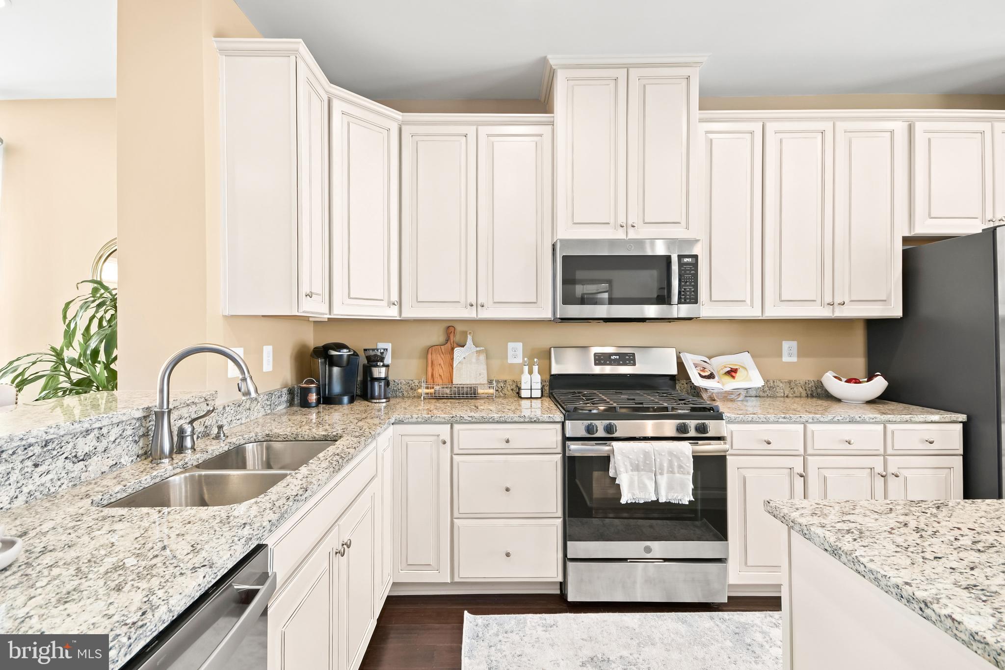 LANDSDALE - Residential