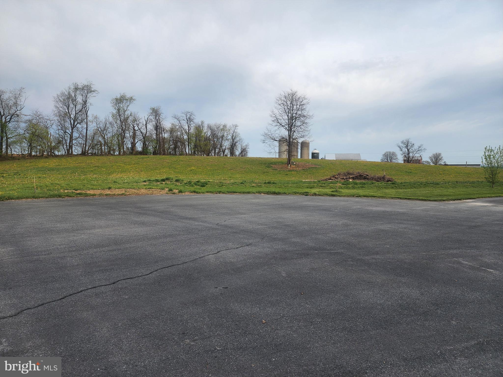 HERITAGE VALLEY - Land