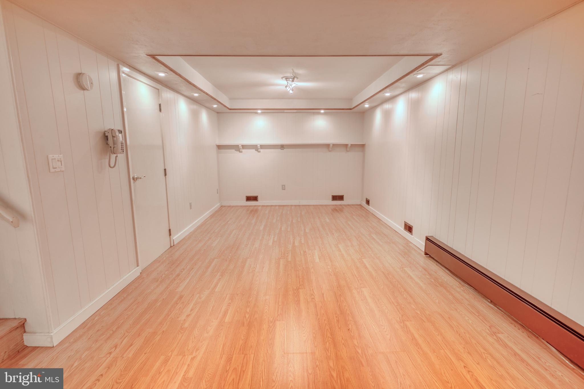 LYNNCREST - Residential