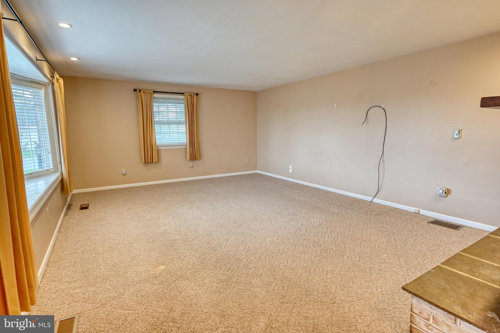 LYNNCREST - Residential