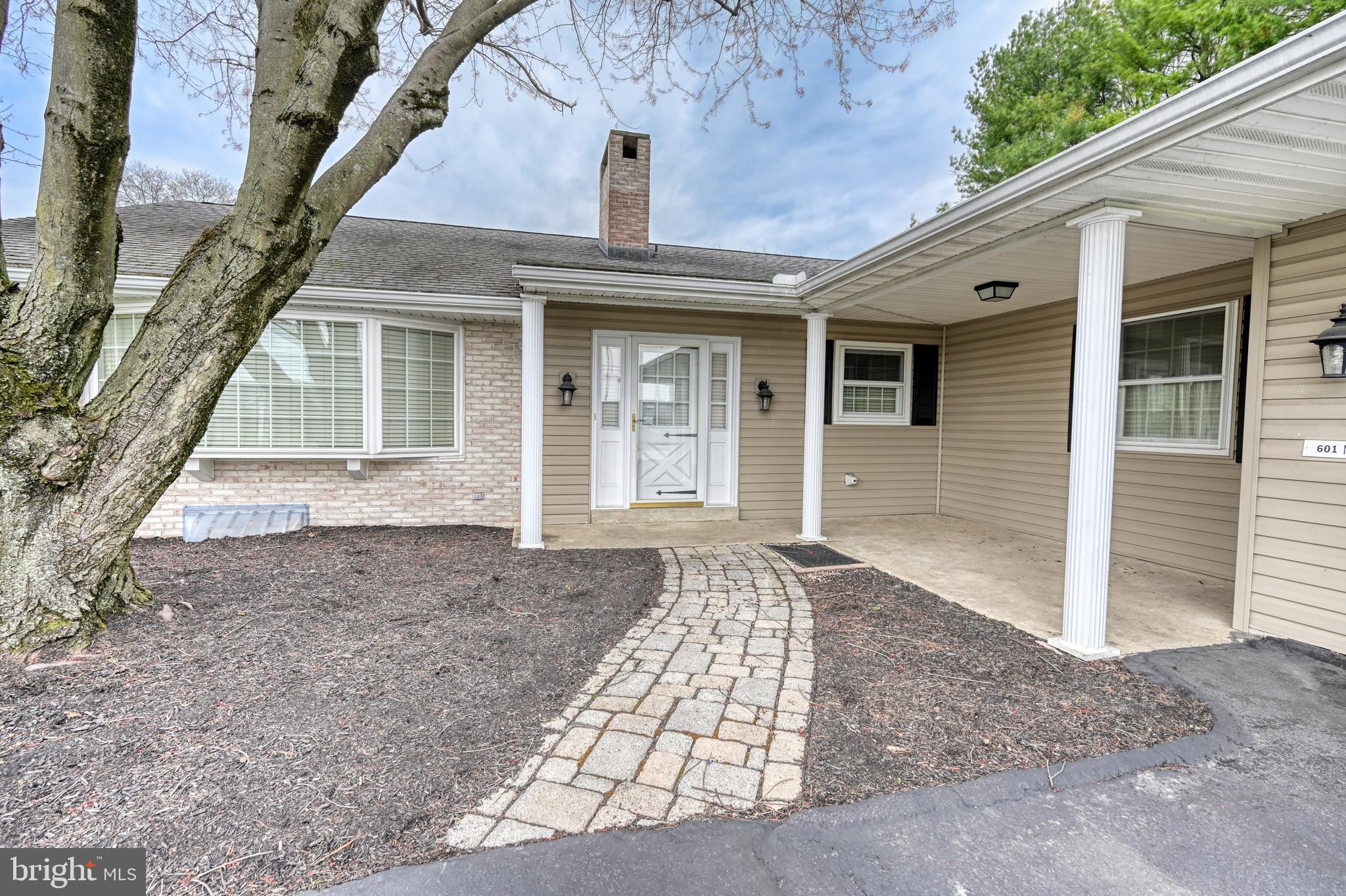 LYNNCREST - Residential