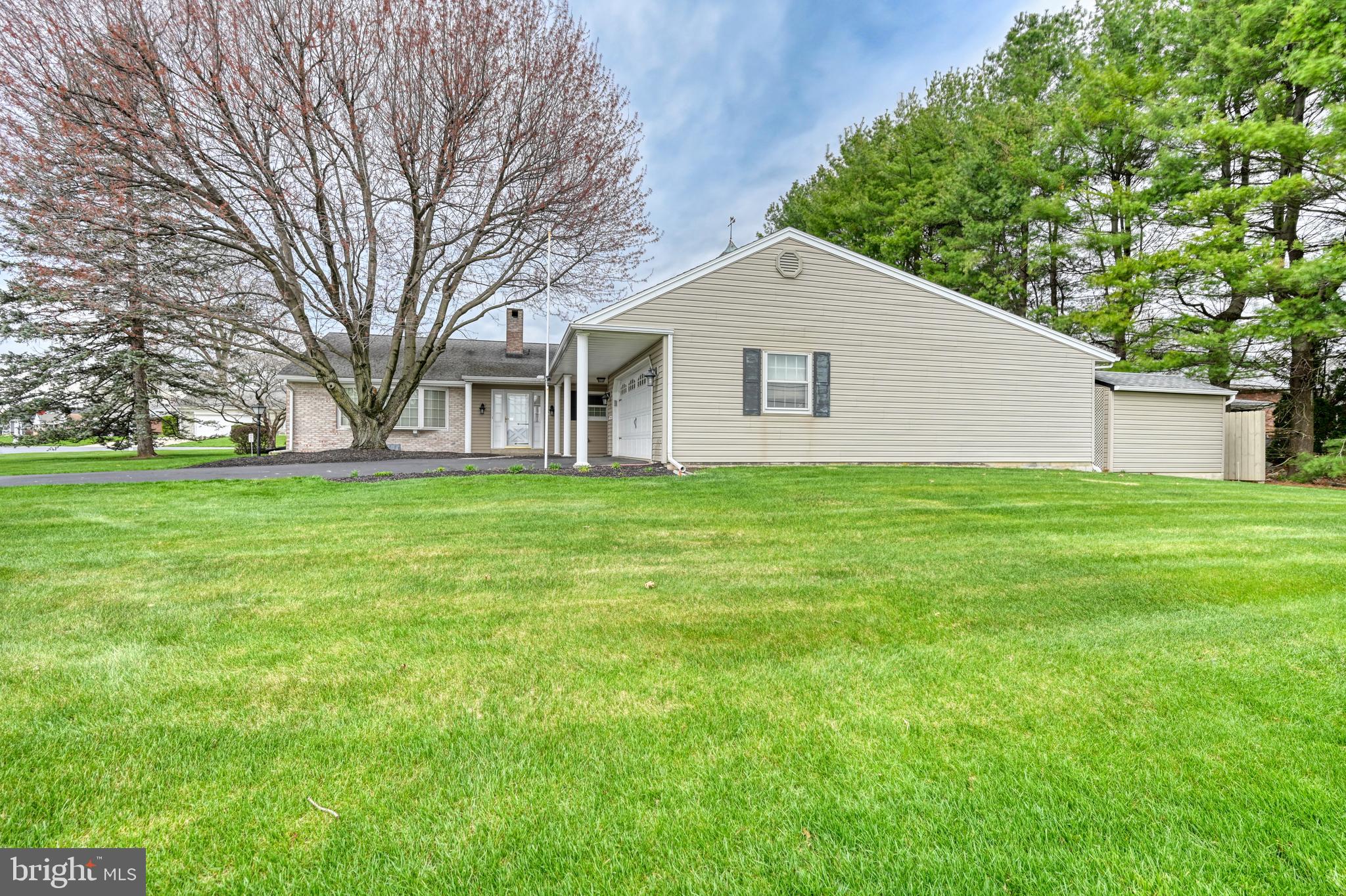 LYNNCREST - Residential