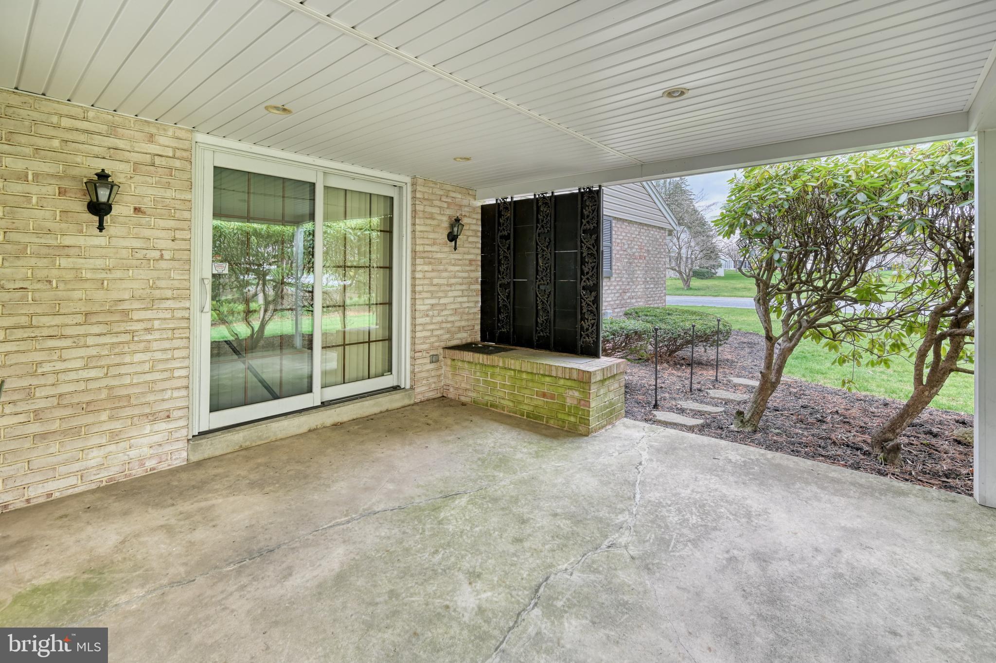 LYNNCREST - Residential