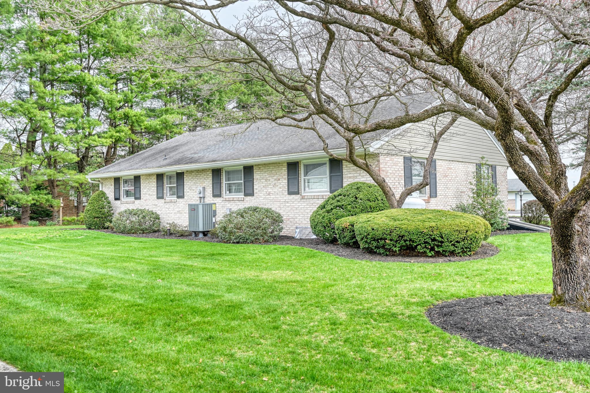 LYNNCREST - Residential