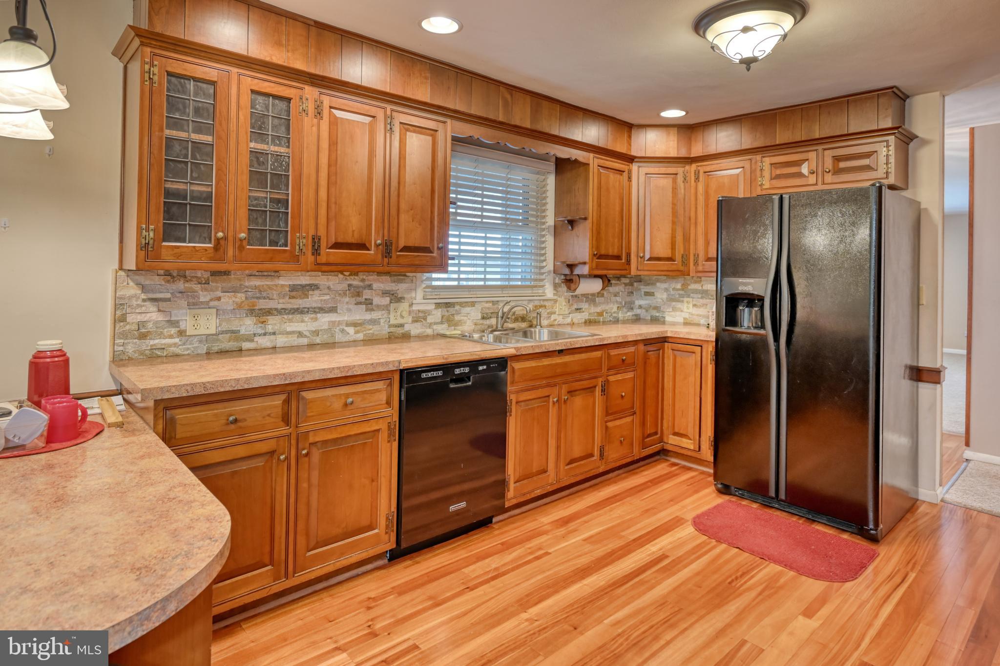 LYNNCREST - Residential