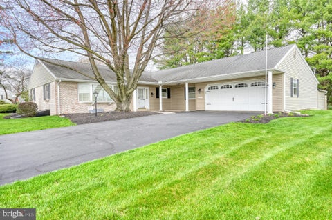 Homes For Sale - 601 N College Street<br/> MYERSTOWN, PA 17067