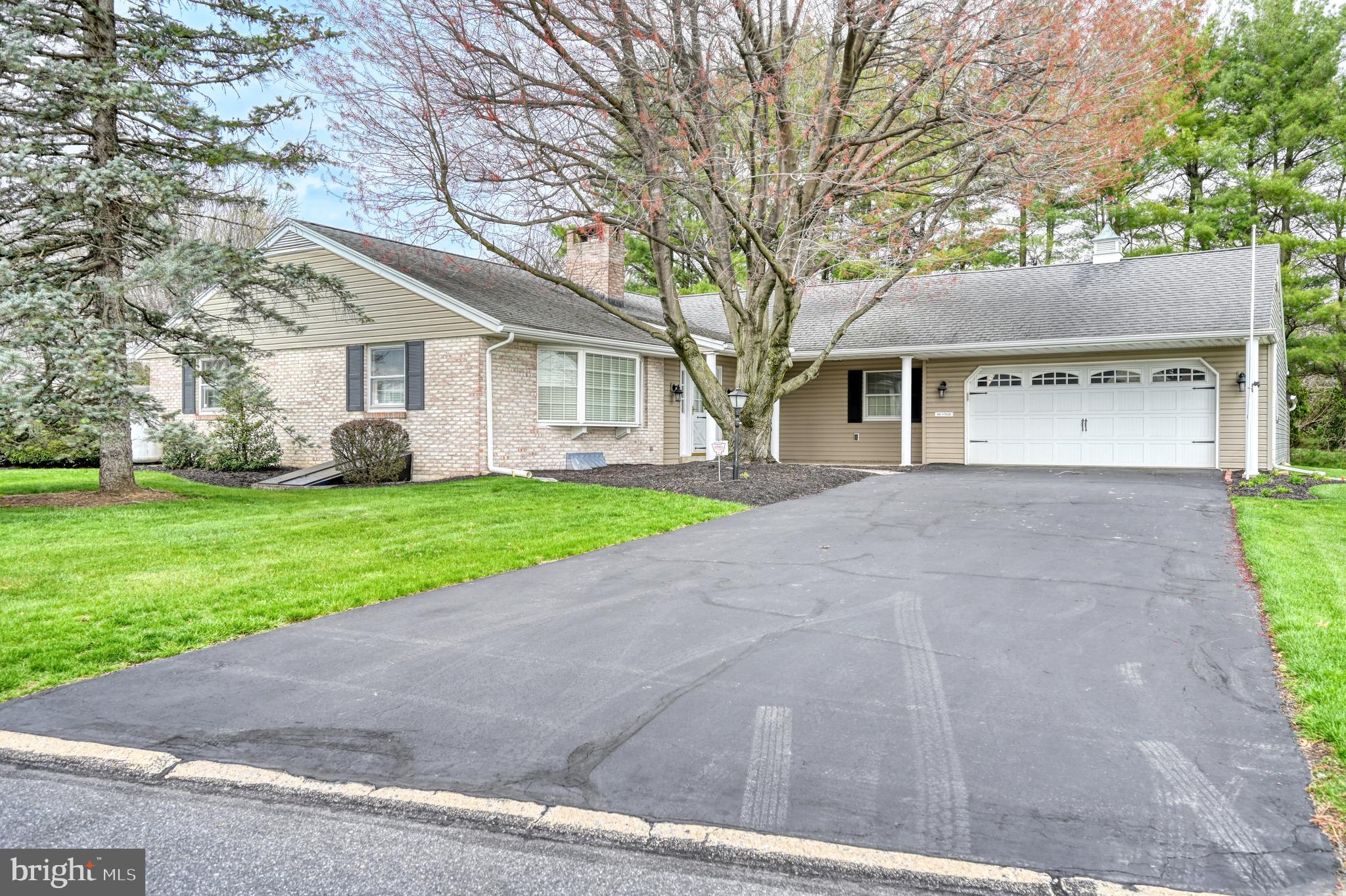 LYNNCREST - Residential