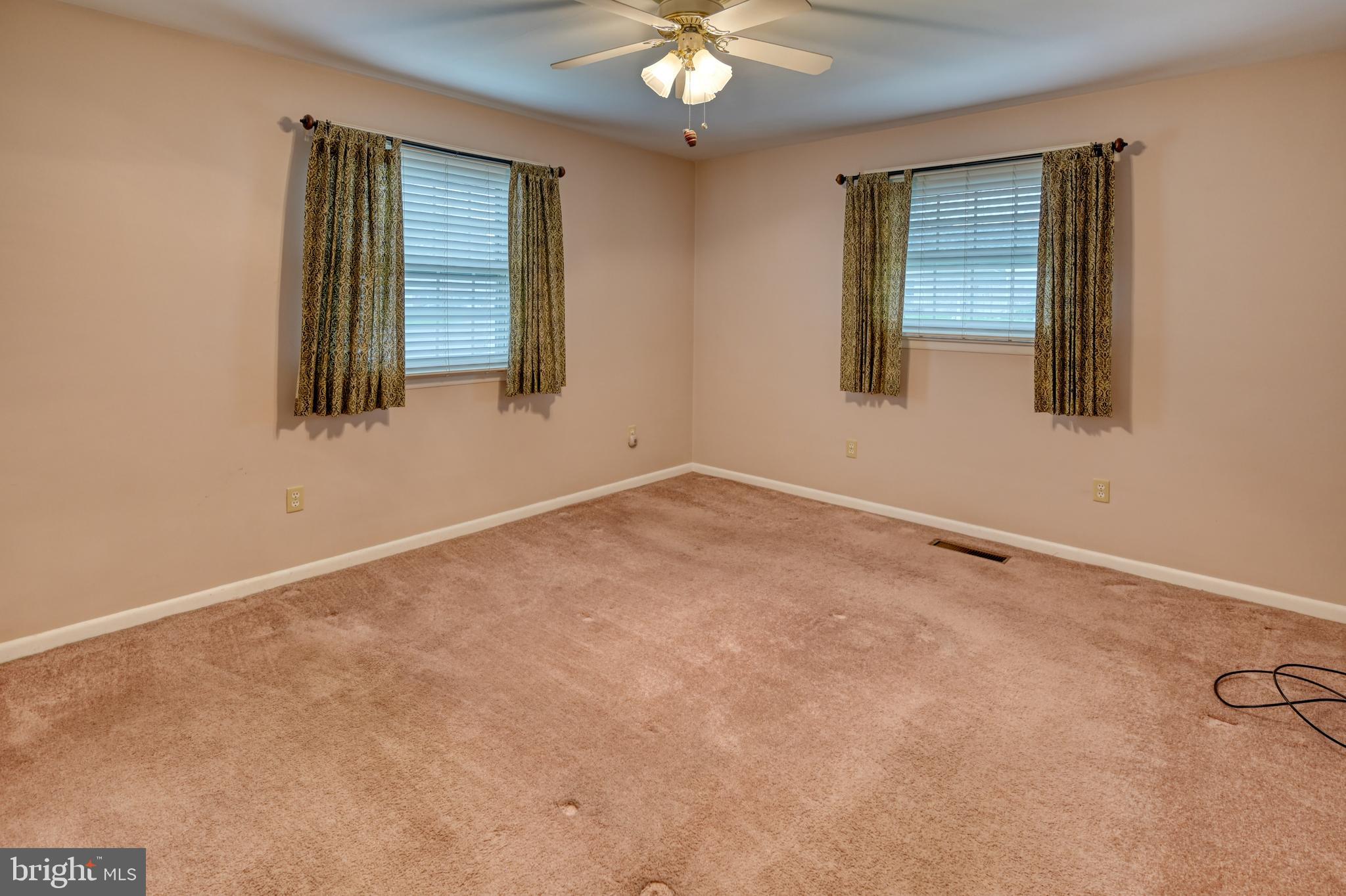 LYNNCREST - Residential