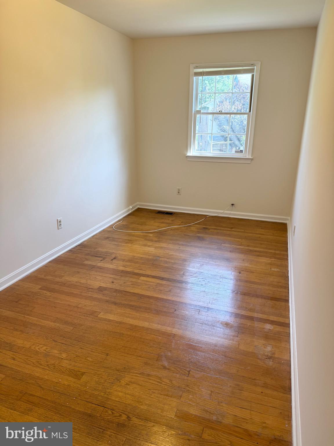 OLDE GREENWICH - Residential Lease