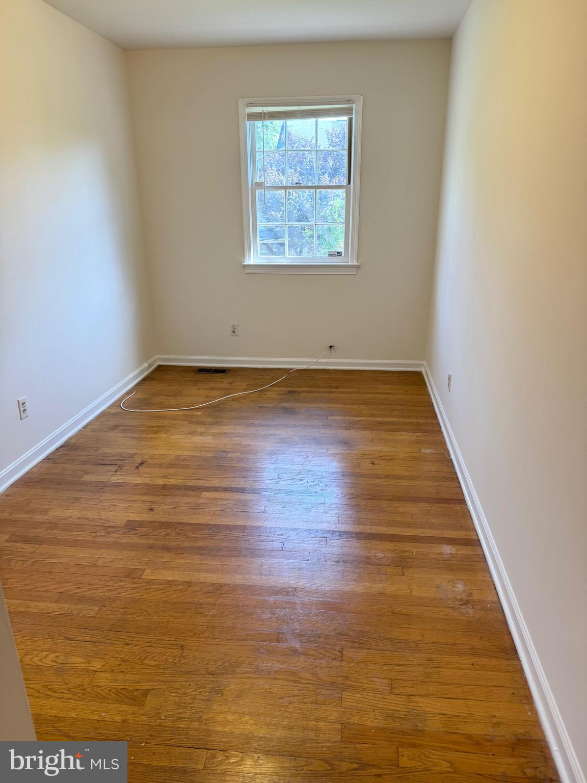 OLDE GREENWICH - Residential Lease