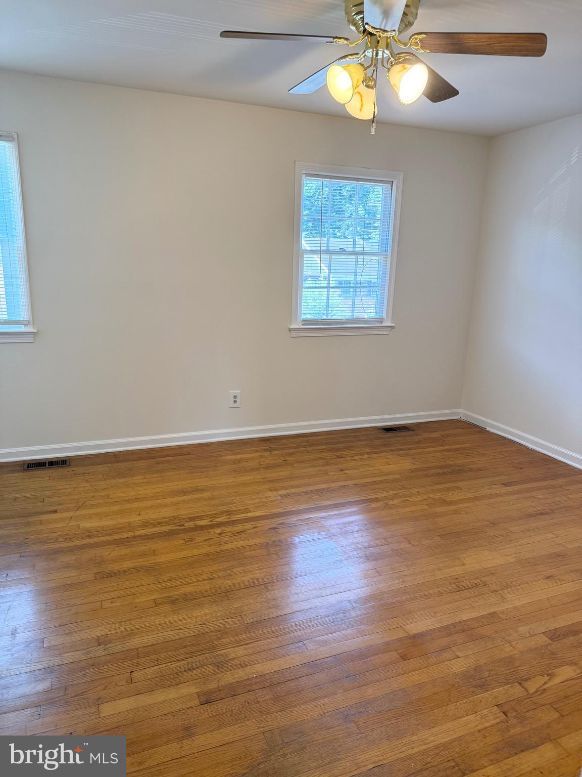 OLDE GREENWICH - Residential Lease