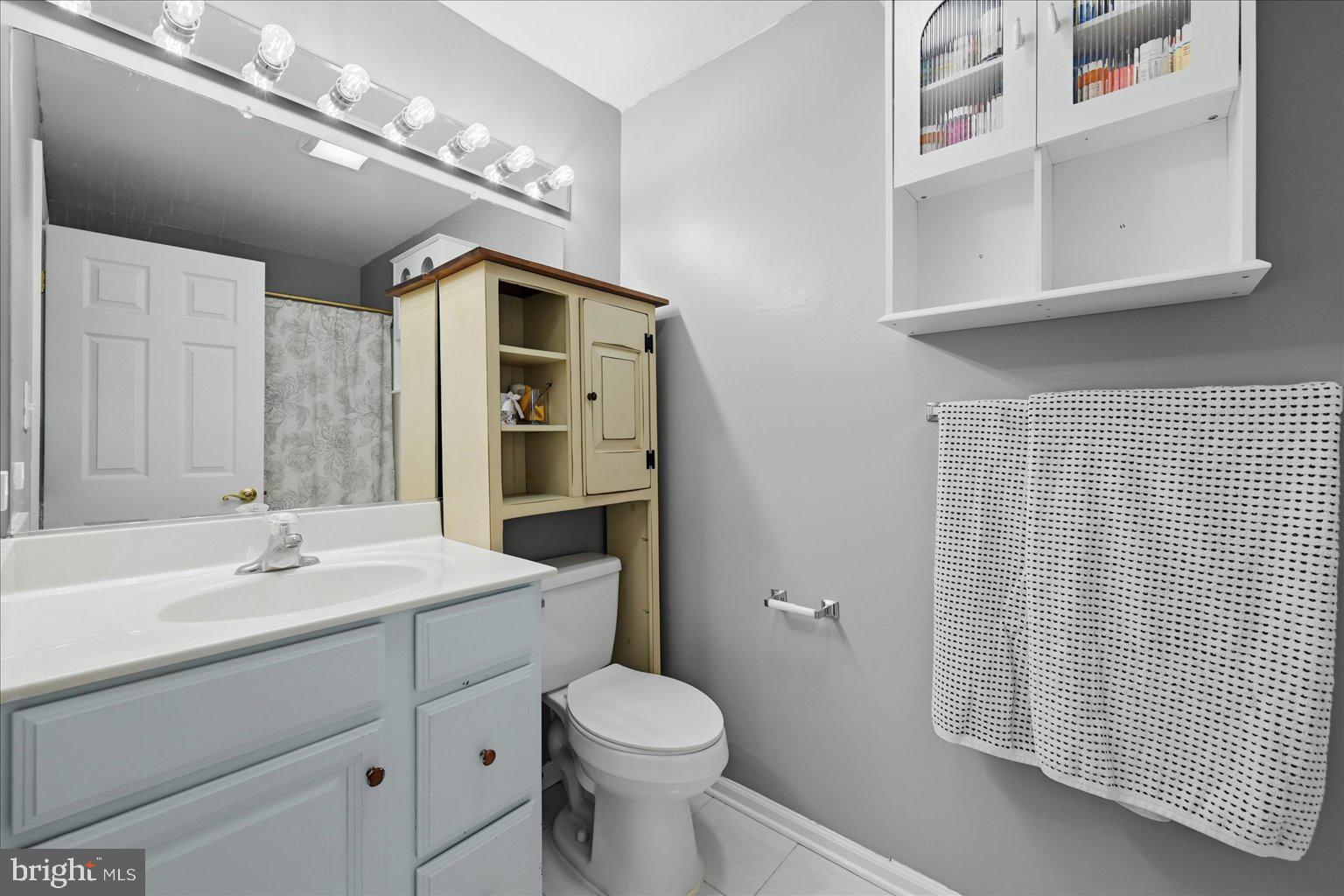 SIGNATURE TOWNS OF WILLOWBY - Residential