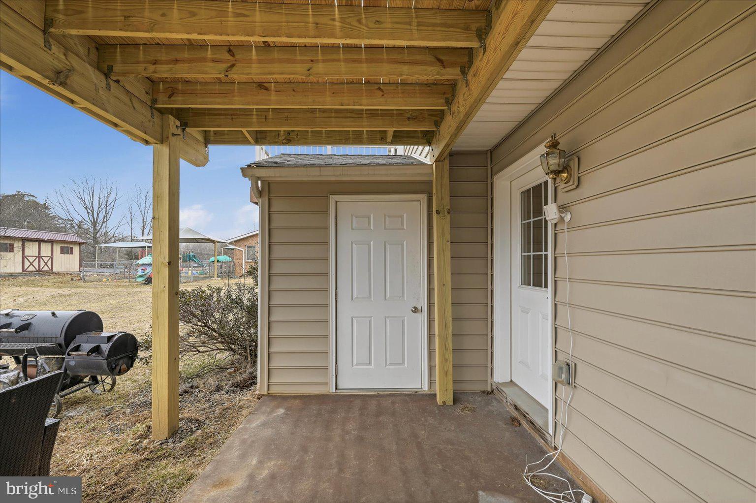 SIGNATURE TOWNS OF WILLOWBY - Residential