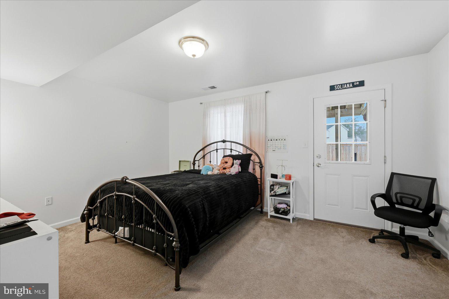 SIGNATURE TOWNS OF WILLOWBY - Residential