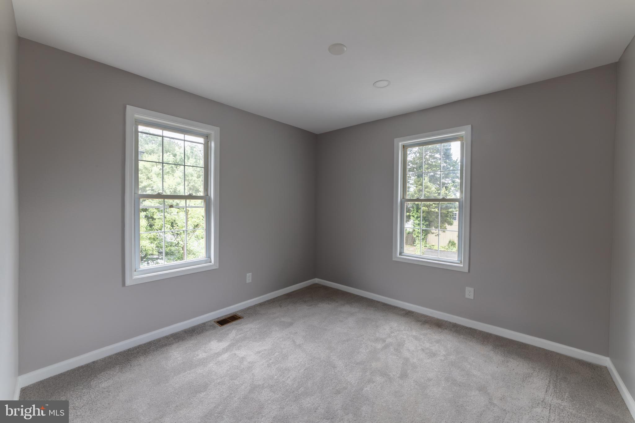 OVERLEA - Residential