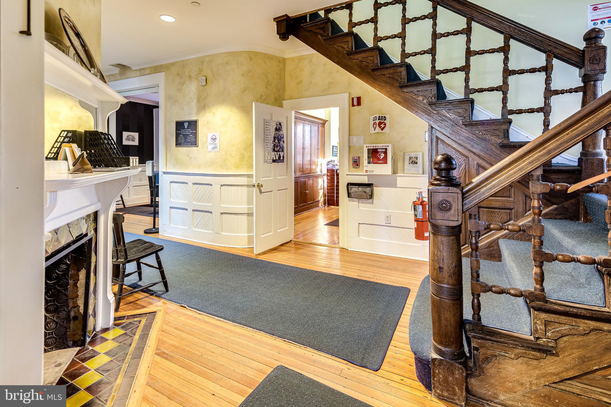 ANNAPOLIS - Residential