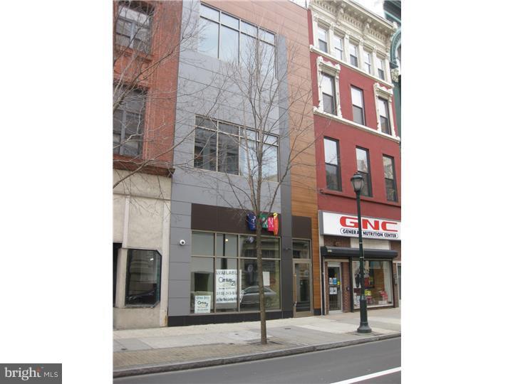718 CHESTNUT STREET