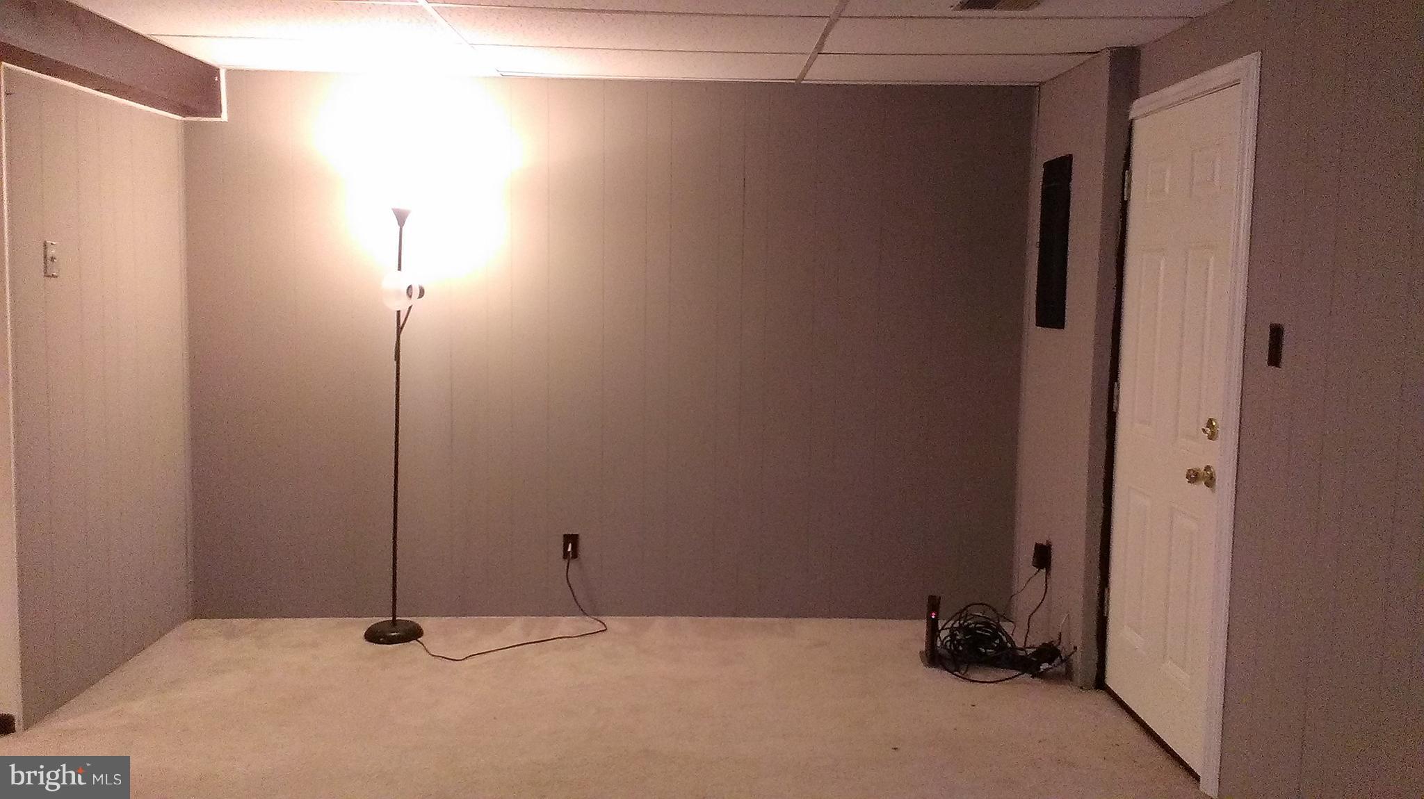 WATKINS MILL - Residential Lease