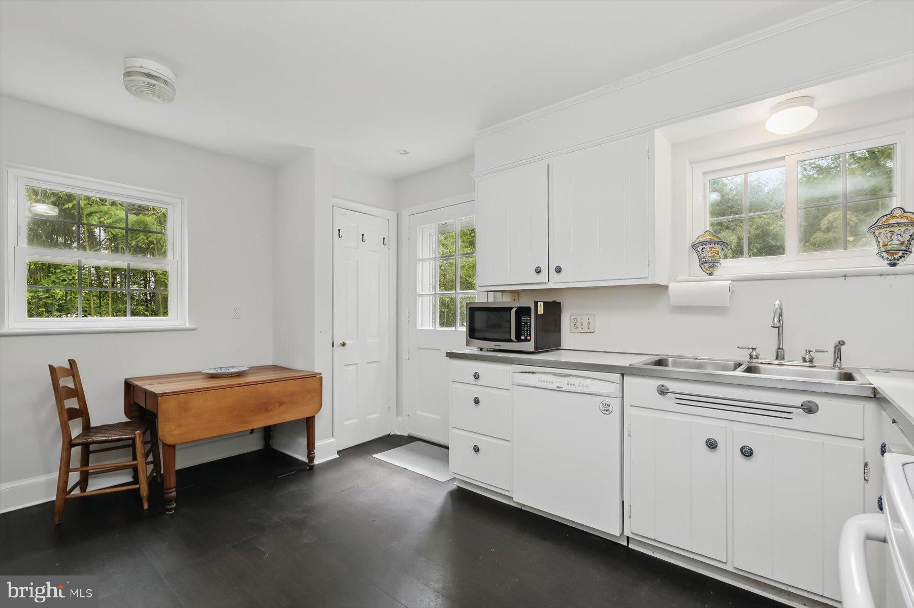 BANNOCKBURN HEIGHTS - Residential