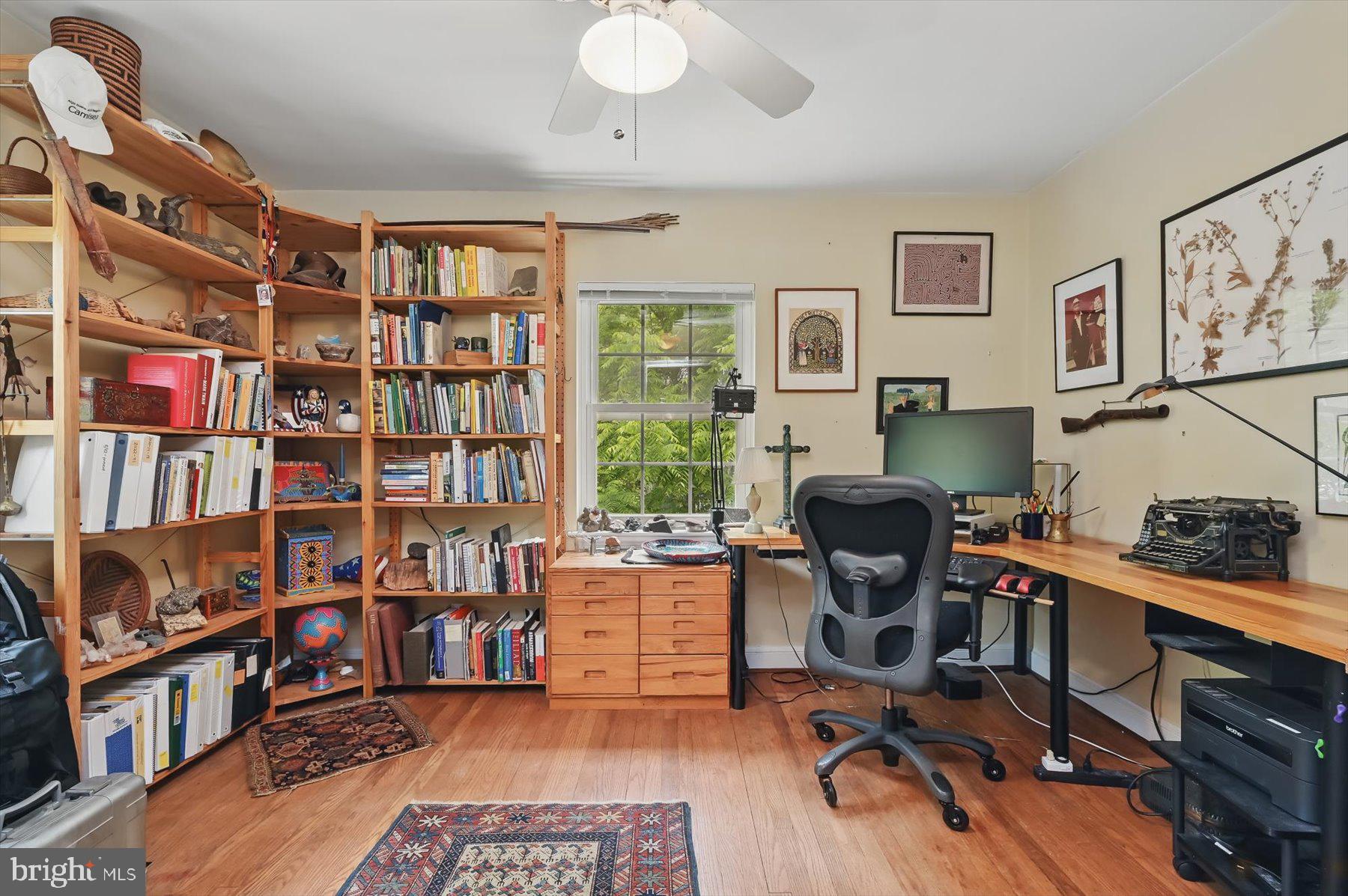 BANNOCKBURN HEIGHTS - Residential